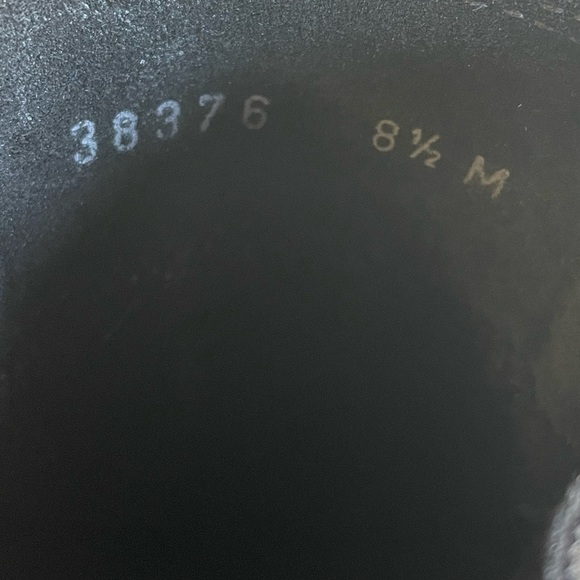 La CANADIENNE - Black Suede Boots - 8.5 - Picture 10 of 11